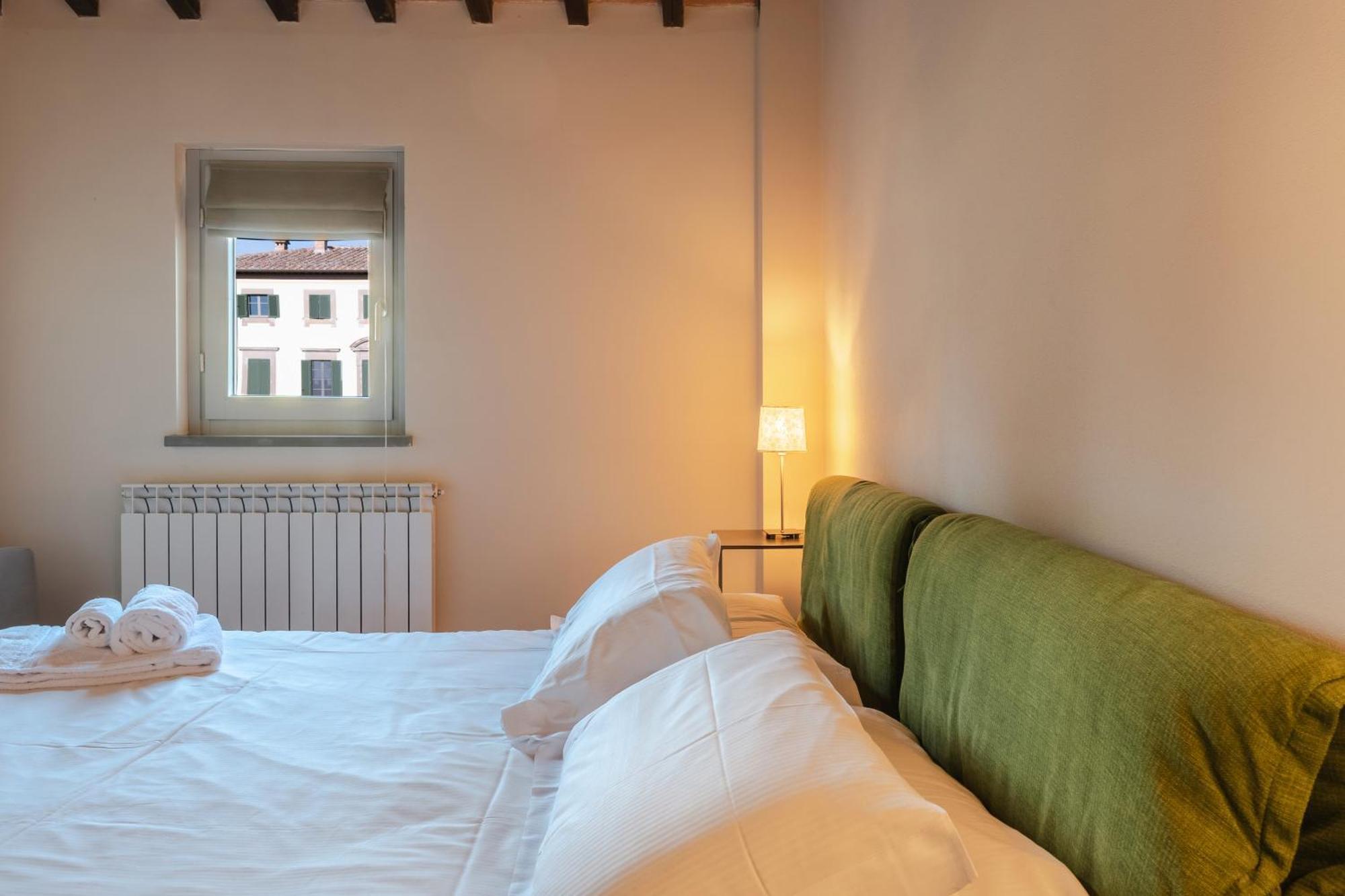 Borgo Syrah Hotel Cortona Exterior foto