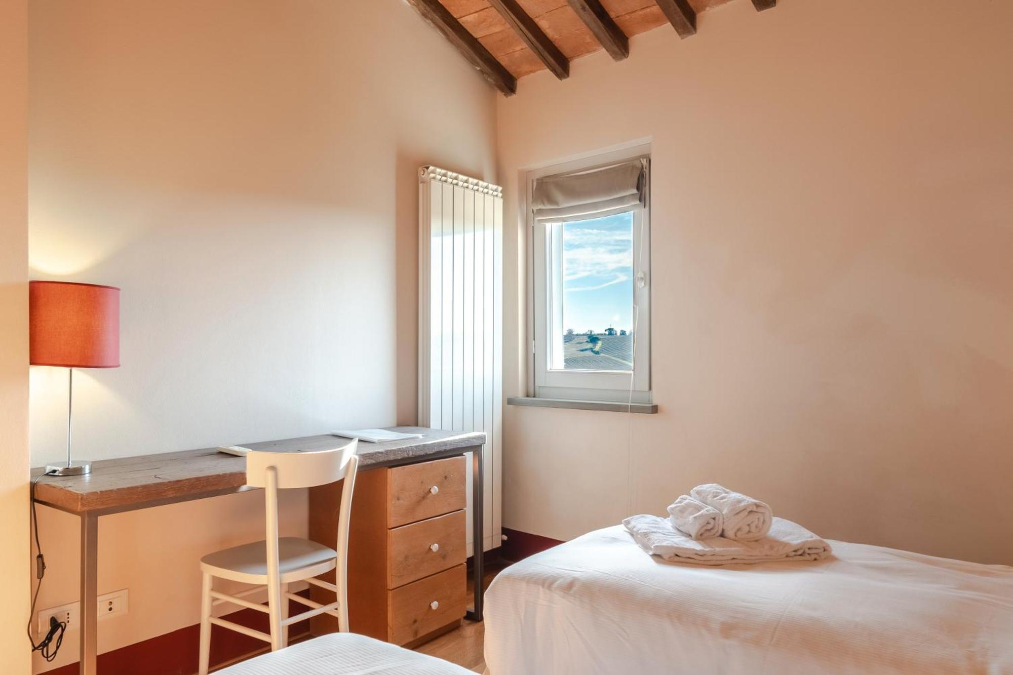 Borgo Syrah Hotel Cortona Exterior foto